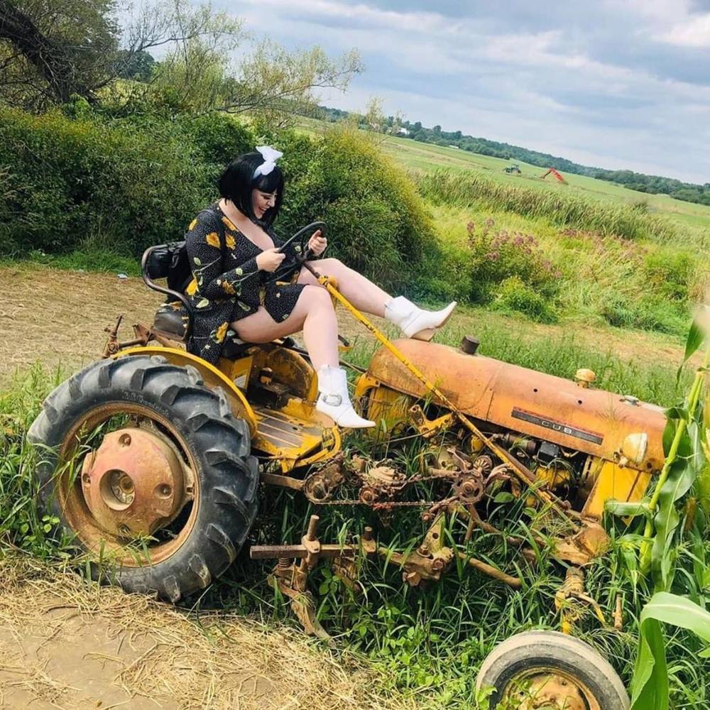 Meet your Posher, ♥️